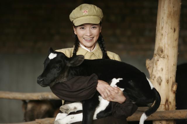 孙艺菲宣布复出：蹚过人生的小磨难，我回来了｜文娱·幕后