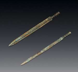 天下剑(中国九大名剑干将莫邪只能排第九，天下第一剑唯一传人亮相河南)