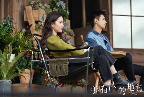 《去有风的地方》对温暖现实题材创作的启示