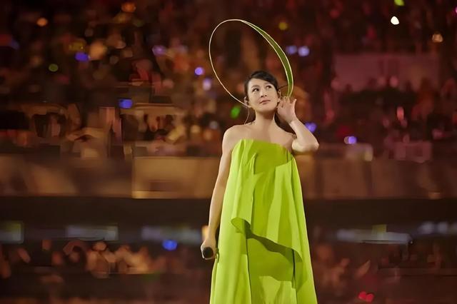 刘若英成都演唱会：再唱《后来》，重温青春记忆