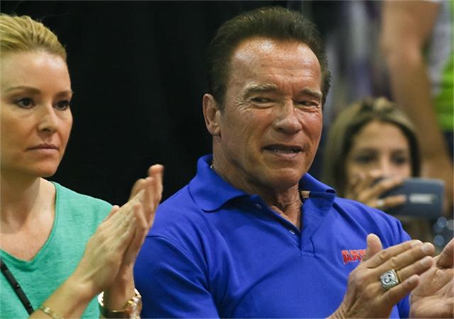 施瓦辛格回忆艳史：和女佣有染多年，还有一个私生子