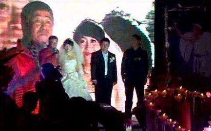 东北小品王赵本山:4个亲生子女,却同父不同命