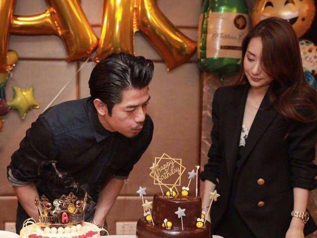 郭富城喜迎55岁生日！晒一家四口合照，力证与妻子方媛感情不变