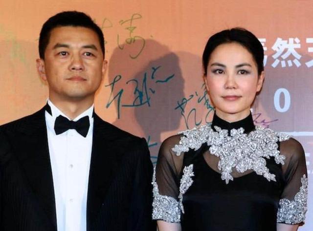 “猎艳高手”李亚鹏，越老越吃香，他凭什么？