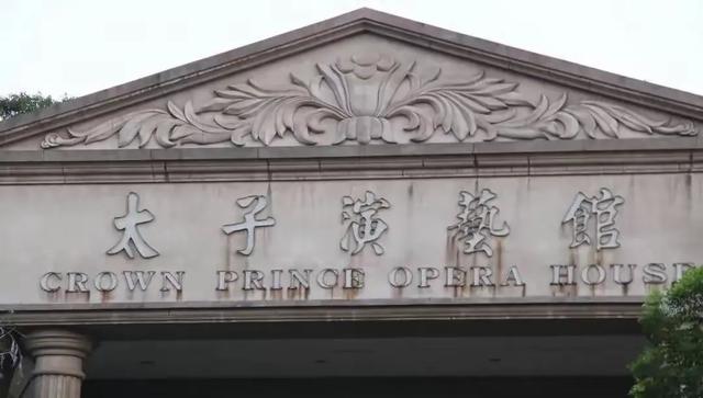 东莞太子辉的8.6米豪华凯迪拉克：车身蒙尘的背后