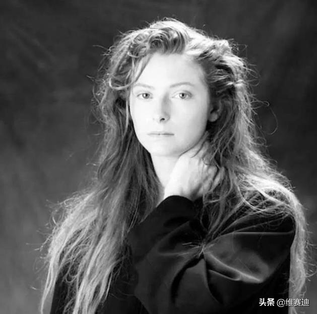 “古一法师”可能真的会法术，你们能看得出来这是同一个人吗？