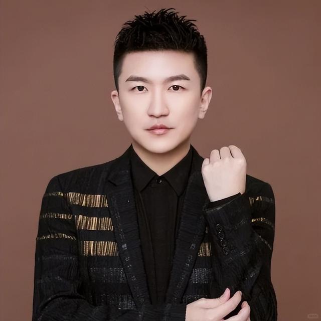 《演员3》为了流量没了底线！劣迹网红刘梓晨，知名小三姚笛官宣