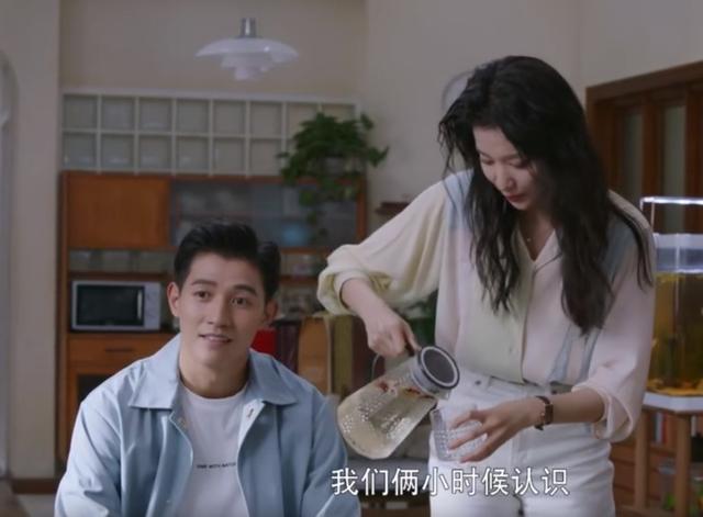 《听说你喜欢我》第27-28集：宁至谦喂食照料薛纬霖，感情债难还