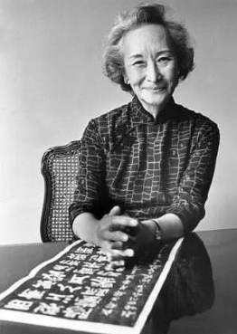 “上海名媛”郑念：42岁丧夫，52岁女儿自杀，她却优雅地活到94岁