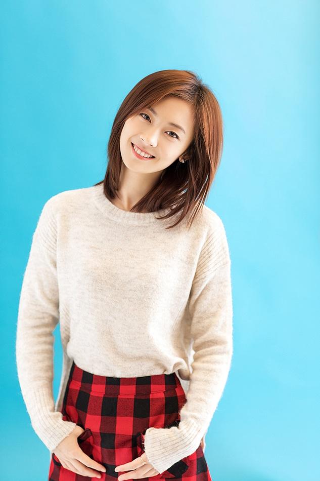 邵芸《万能图书馆》演绎“怪力少女”