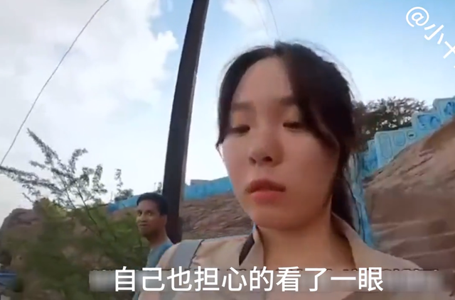 毁三观!韩国女主播到印度旅游被男子尾随露私处,评论区相当炸裂