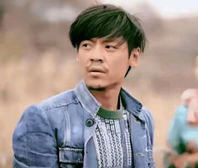 巍子庆祝70大寿，郭靖宇和杨志刚兄弟现身，巍子儿子低调亮相！