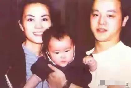 窦唯新专辑遇冷：是音乐的曲高和寡，还是时代的选择？