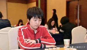赵冠芳(象棋最牛00后，父母都是大师，胡荣华亲自指导，身边两个全国冠军)