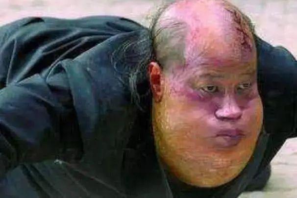 《功夫》:周星驰的封神之作