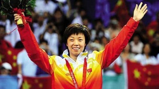 张怡宁：28岁时嫁48岁的300亿富豪，昔日世界冠军做起了家庭主妇