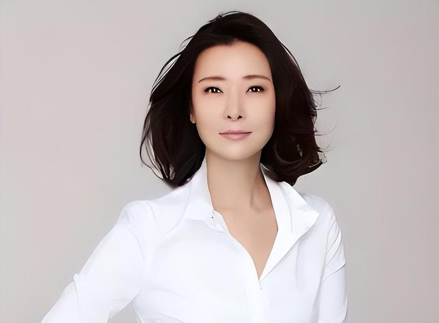 大佬也不敢招惹的3位女星，个个背景深厚，关晓彤根本不算什么