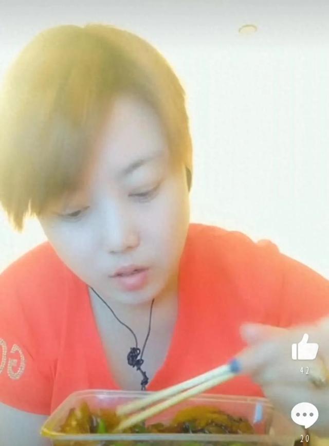 “裸模”张筱雨：22岁时拍人体写真火爆全网，如今将近40岁仍单身