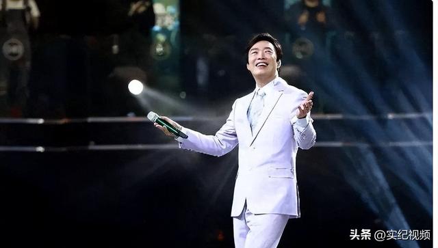 “痴情王子”费玉清：曾为初恋终生未娶，最后与56岁闺蜜相伴终生