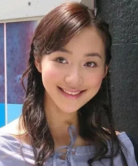 中国娱乐圈最清纯的女明星排行榜，第一名简直是美爆了！