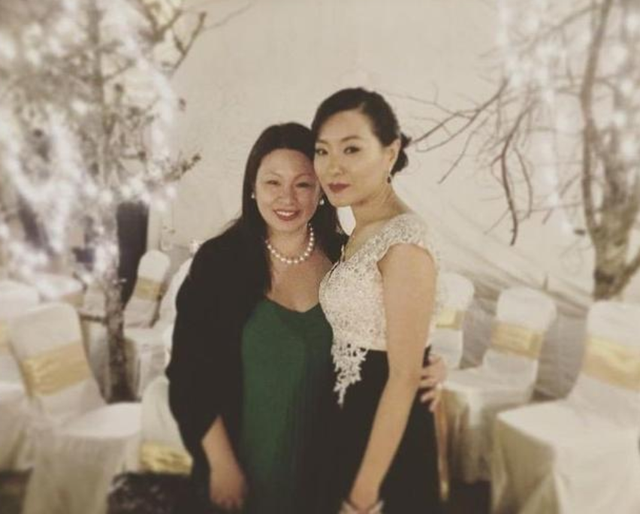 不丹老国王娶4个亲姐妹，个个肤白貌美丹凤眼，生下5颗耀眼明珠