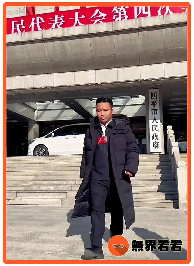 痞子普法，从微电影演员到普法达人：二龙湖浩哥的成长故事