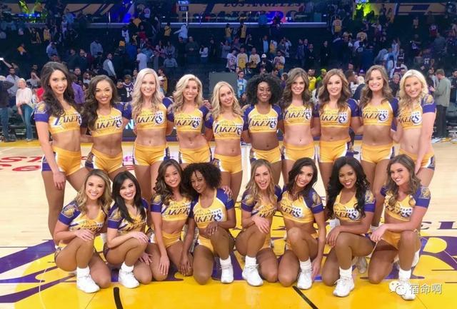 LakerGirls~湖人啦啦队是NBA最受欢迎的啦啦队之一