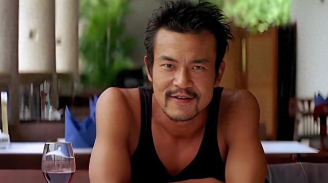 “星二代”影帝廖凡，出道24年从不拼爹，妻子是周星驰的黄金拍档