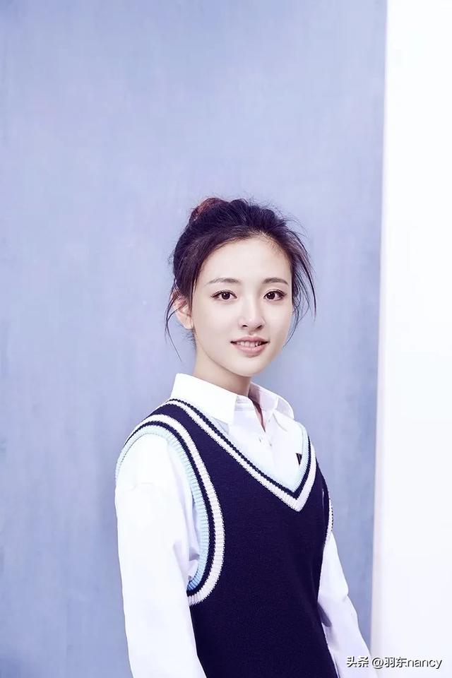 湖北盛产美女！15位湖北女明星，优雅大气，美丽动人