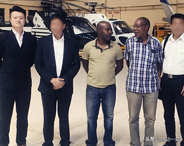 非洲土皇帝王垚：丰臀辣妹当助理，生活奢靡为何多次被官媒表扬？