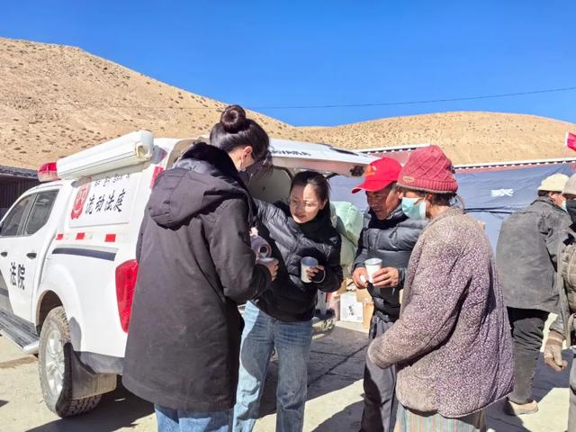 抗震一线法院人——定日抗震救灾掠影