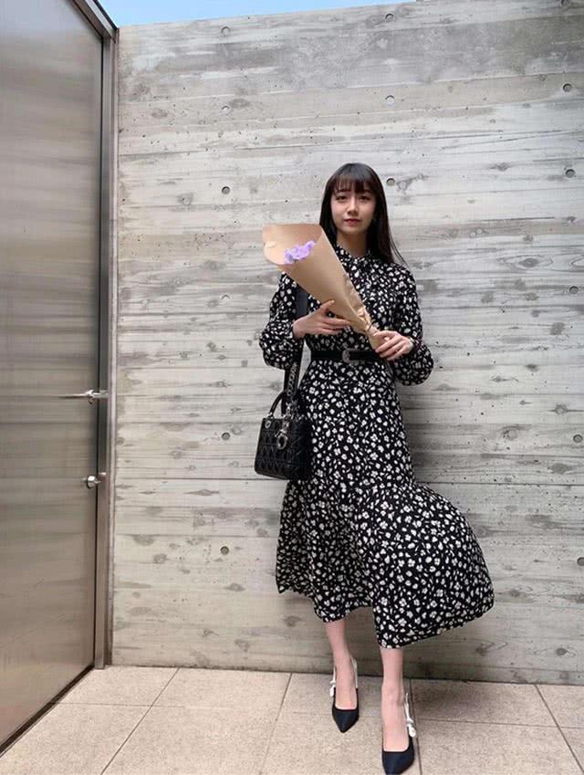 日媒曝木村心美疑似恋爱，与男方亲密照曝光，两人将上同一所大学