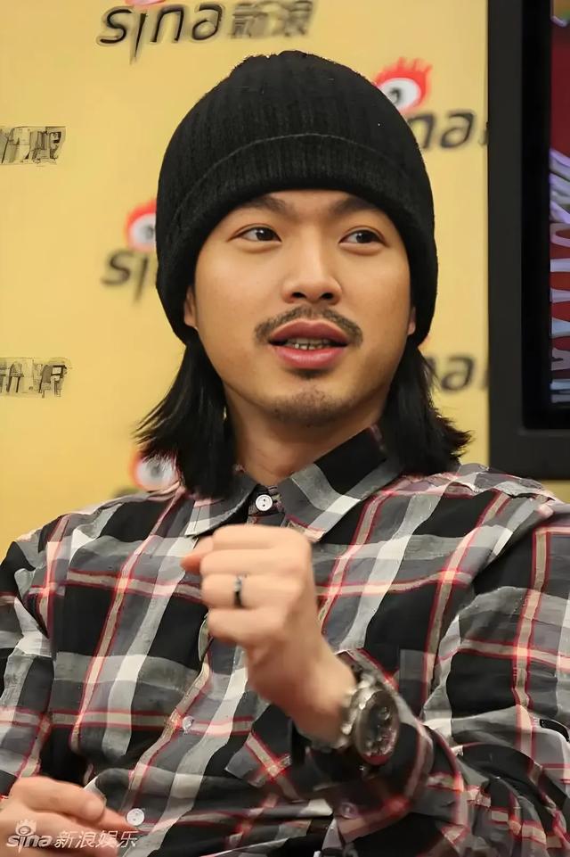 卷入杀人案！台湾偶像剧男神李威被曝“人间蒸发”，曾追过姚笛