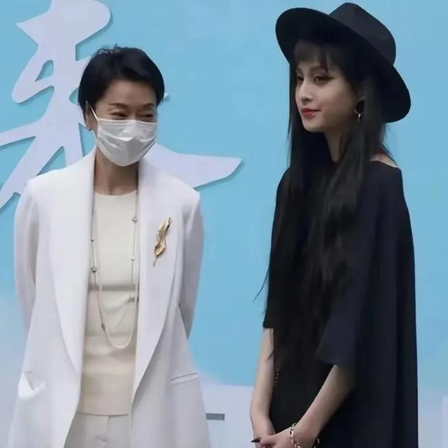 《花儿与少年》第二季：星光背后的抉择与成长