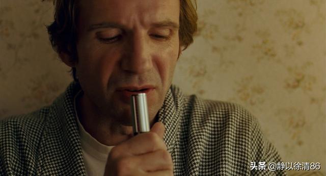 《生死朗读》，凯特十一年前奥斯卡的封后之作，非常出色的电影。