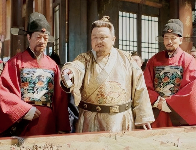 历史上臭名昭著的四个人，没想到被电视剧洗白，反而成了正面人物