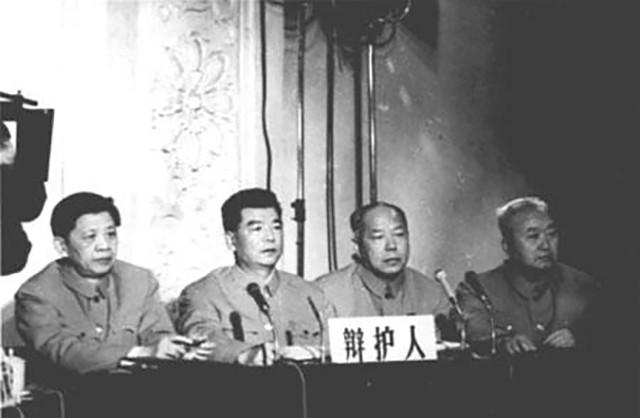 江腾蛟妻子：为丈夫求情四处奔走，晚年定居太原以18级行政离休