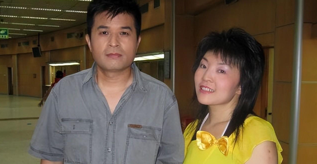 被批“不男不女”的毕凌,把父亲毕福剑所剩无几的体面,撕得稀碎