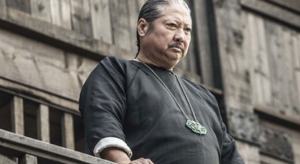 洪金宝：号称港圈“功夫胖”，嘴角却因被打留疤，是谁如此大胆？