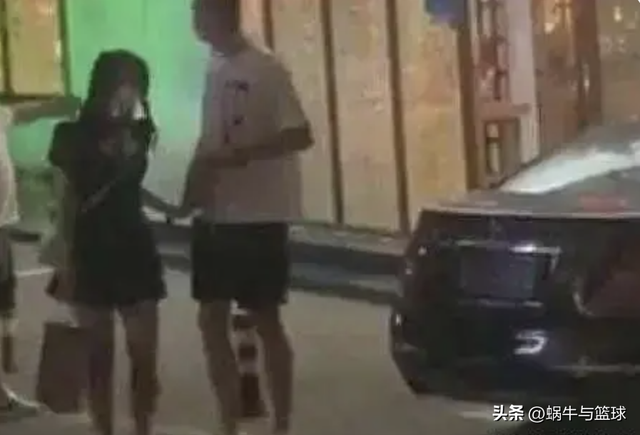 最特殊的后卫,获得3500万元却打不了球,和CBA最美太太分居多年