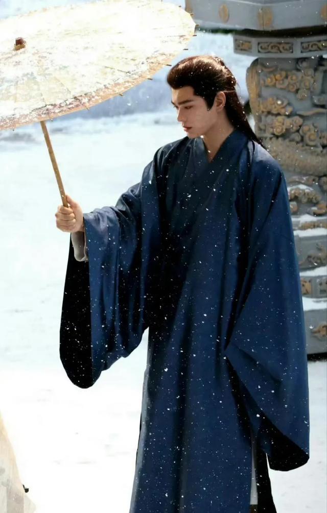 战火纷飞中重生，《山河枕》带你领略丁禹兮的演技爆发！