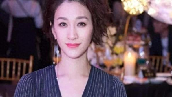 小冉正式回应：退出繁华群