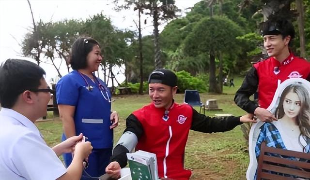 刘德华一战封影帝,杜琪峰集大成之作——《大只佬》深度影评