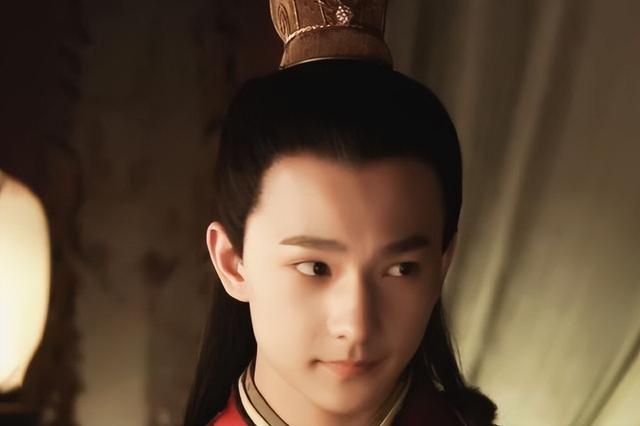 杨洋的真实学历曝光，娱乐圈还有很多学渣