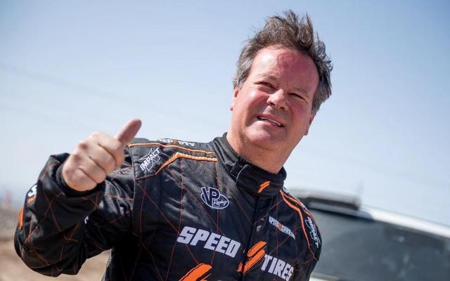 父子齐上阵，美国传奇车手情定环塔