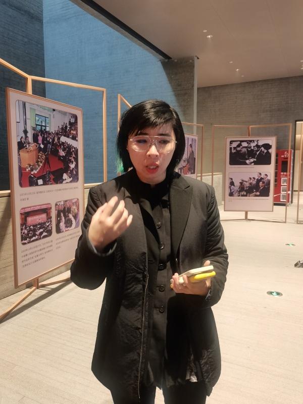 《射雕英雄传》译者张菁：将用五六年时间译完“射雕三部曲”