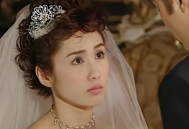 TVB的5小花旦，剧里面遇到大花旦，往往输多胜少，黎姿真惊艳