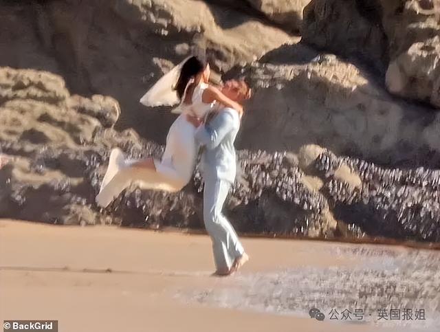 侃爷老婆要离婚？卡戴珊甜吻新男主毫不在意，网友：幸好她已逃了