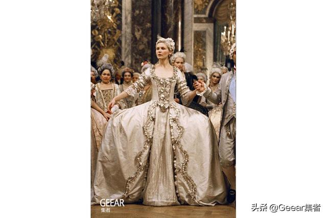 美得萌生出嫁的冲动！盘点20部电影里最经典的婚纱