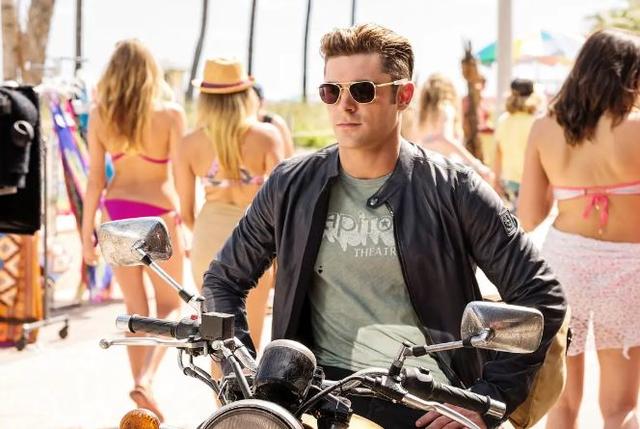 “童年男神”扎克埃夫隆决定逃离美国抛售房产！疫情下的洛杉矶太让人不安，好莱坞明星也顶不住了